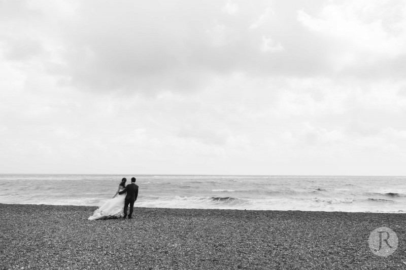 Hayne Barn House Wedding | Josh &amp; Laura | Wedding Photographer Kent | James Richard Photography- featured-12